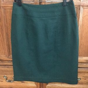 Green with white dots skirt sz4